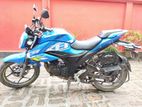 Suzuki Gixxer SF . 2022