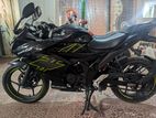 Suzuki Gixxer SF 2024