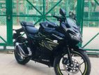Suzuki Gixxer SF 2025
