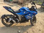 Suzuki Gixxer SF . 2021