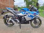 Suzuki Gixxer SF . 2023