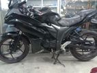 Suzuki Gixxer SF . 2017