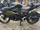 Suzuki Gixxer SF . 2022