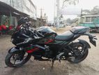Suzuki Gixxer SF . 2022