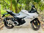 Suzuki Gixxer SF . 2022