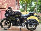 Suzuki Gixxer sf v4 . 2023