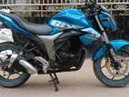 Suzuki Gixxer . 2016