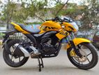 Suzuki Gixxer Yellow 2023