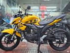 Suzuki Gixxer Yellow Classic 2023