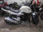 Suzuki GS 150 2014