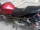 Suzuki GS 150R 2015