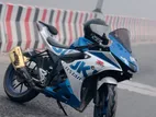 Suzuki GSX . 2022