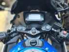 Suzuki GSX R150 ABS . 2021