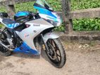 Suzuki GSX R150 ABS . 2021