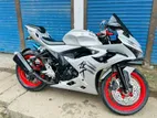 Suzuki GSX R150 ABS . 2022