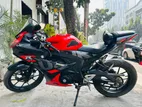 Suzuki GSX R150 ABS 2023