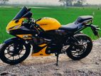 Suzuki GSX R150 ABS . 2024