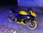 Suzuki GSX R150 ABS . 2021