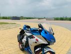 Suzuki GSX R150 ABS . 2021
