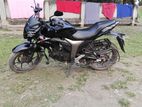 Suzuki Gixxer . 2024