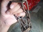 তালা ও শিকল