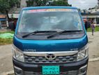 Tata Intra V10 . 2022