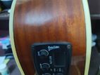 tayste TS430-N Guitar with Deviser Equaliser.