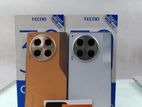 Tecno camon 30 8/256 (Used)