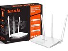 Tenda 3 Antenna Router.