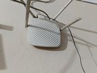 Tenda F9 Router