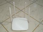 Tenda router 4 stand