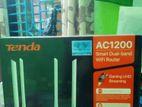 Tenda Router. for sell