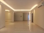 This Beautiful 3500 sqft Flat Located in Gulshan Is now available