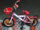 Tineue 12 size baby cycle for sell