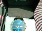 Titan watch original