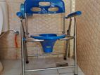 Commod Chair