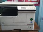 Toshiba photocopier