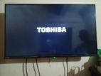 Toshiba smart Android TV 32"