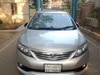 Toyota Allion . 2010