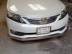 Toyota Allion . 2011