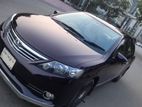Toyota Allion . 2013