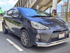 Toyota Aqua . 2013