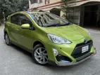 Toyota Aqua CROSSOVER / X URBAN 2016