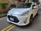 Toyota Aqua G Package Hybrid 2015