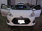 Toyota Aqua hybrid 2015