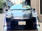 Toyota Aqua PUSH START-HYBRID. 2013