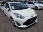 Toyota Aqua S, GRADE : 4.5 2020