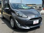 Toyota Aqua s push start-4 grade 2020