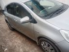 Toyota Aqua Standard 2013