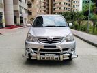 Toyota Avanza 2010